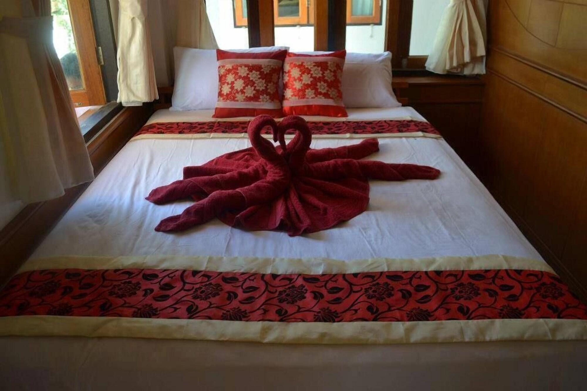 Khum Laanta Resort - Sha Extra Plus Ко-Ланта Екстер'єр фото